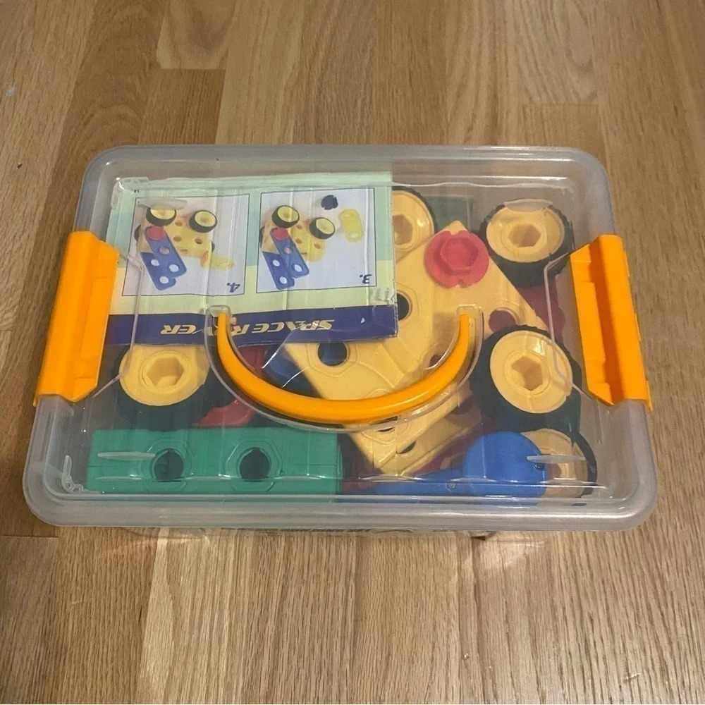 Boltz Classic Building Set STEM 101 Pieces Toy Car Robot Truck